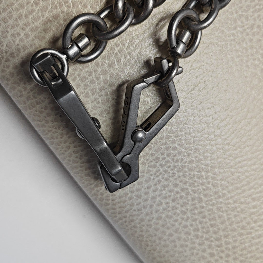 Authenticated pre-owned  Dionysus Calfskin Beige - Shoulder Bag at Looply