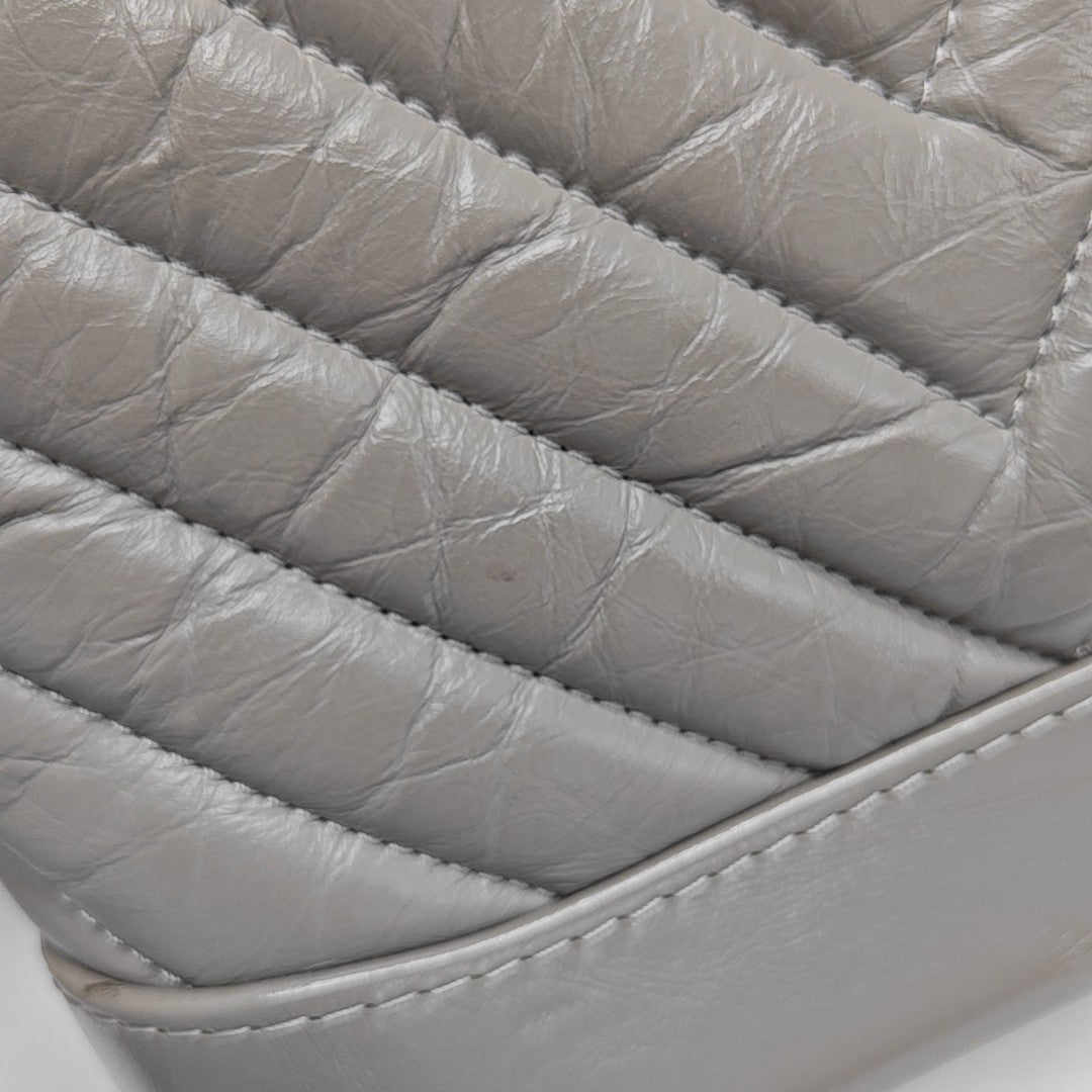 GABRIELLE Small Chevron Calfskin Gray