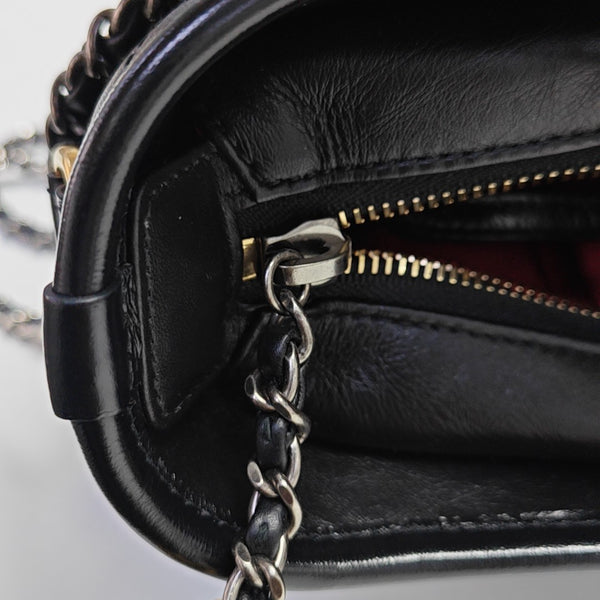 GABRIELLE Medium Quilted Calfskin Black