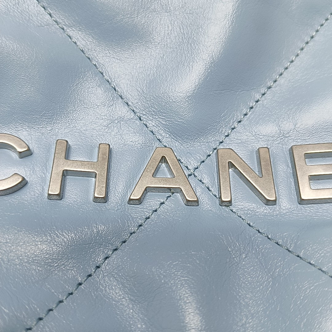 CHANEL 22 Mini Quilted Calfskin Blue
