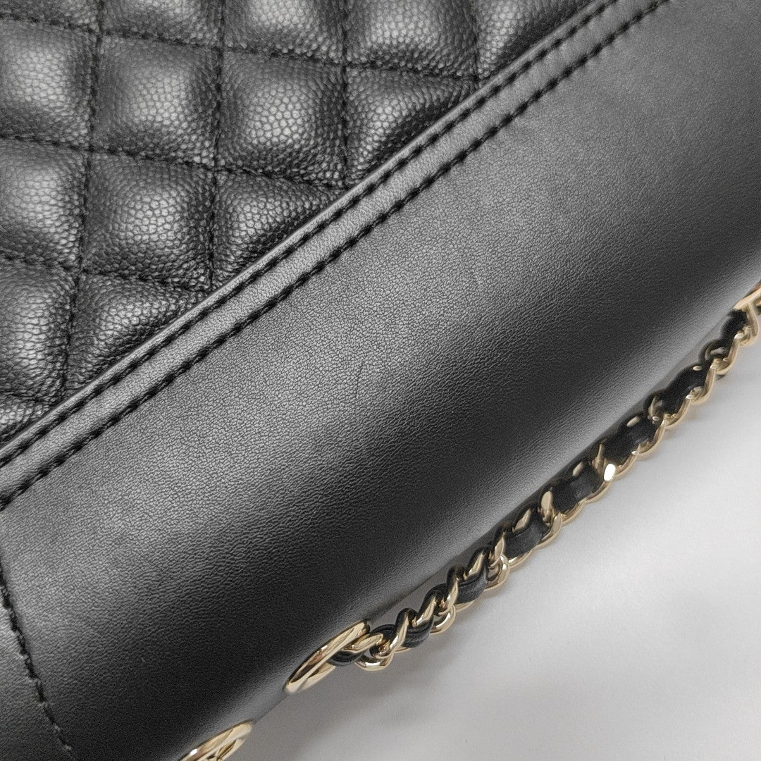 Quilted Grained Calfskin Shoulder Bag Black