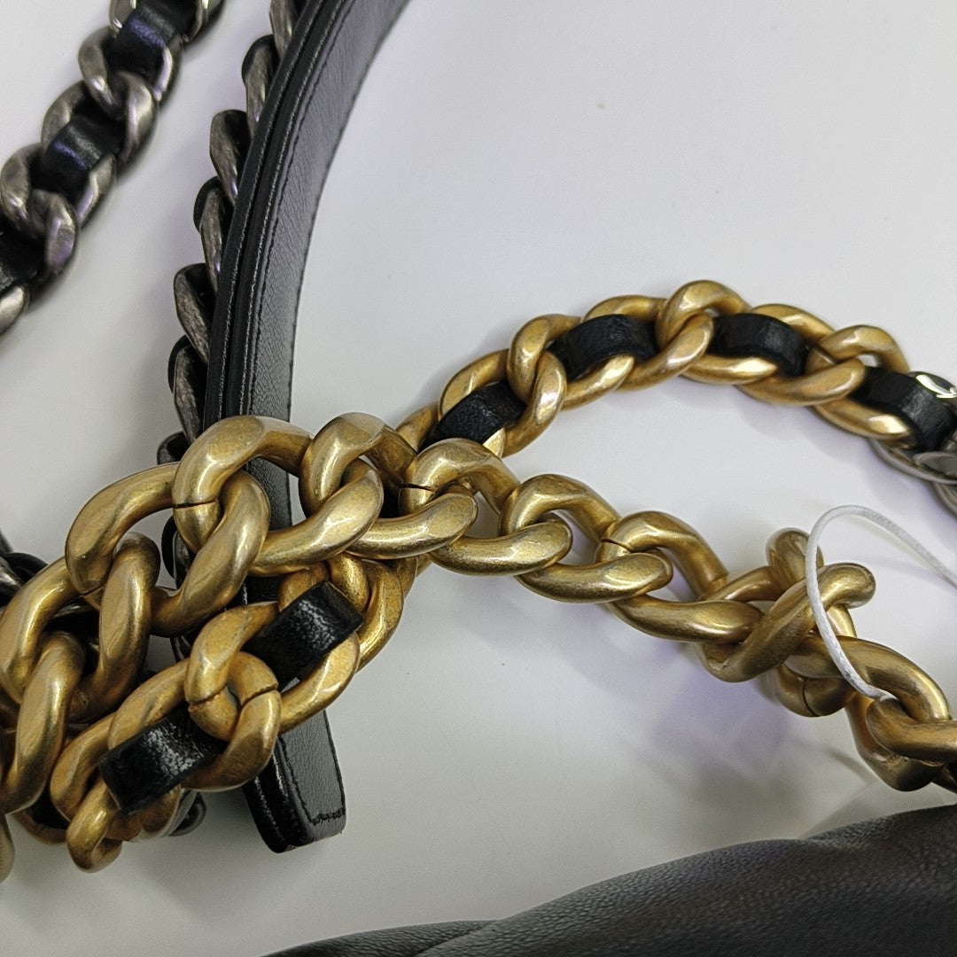 CHANEL 19 Small Quilted Lambskin Black