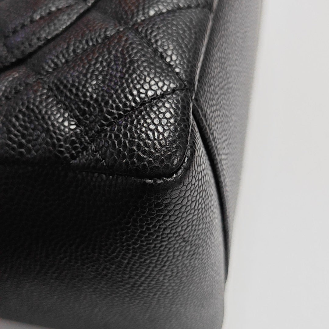 CHANEL GST Large Quilted Grained Calfskin Black