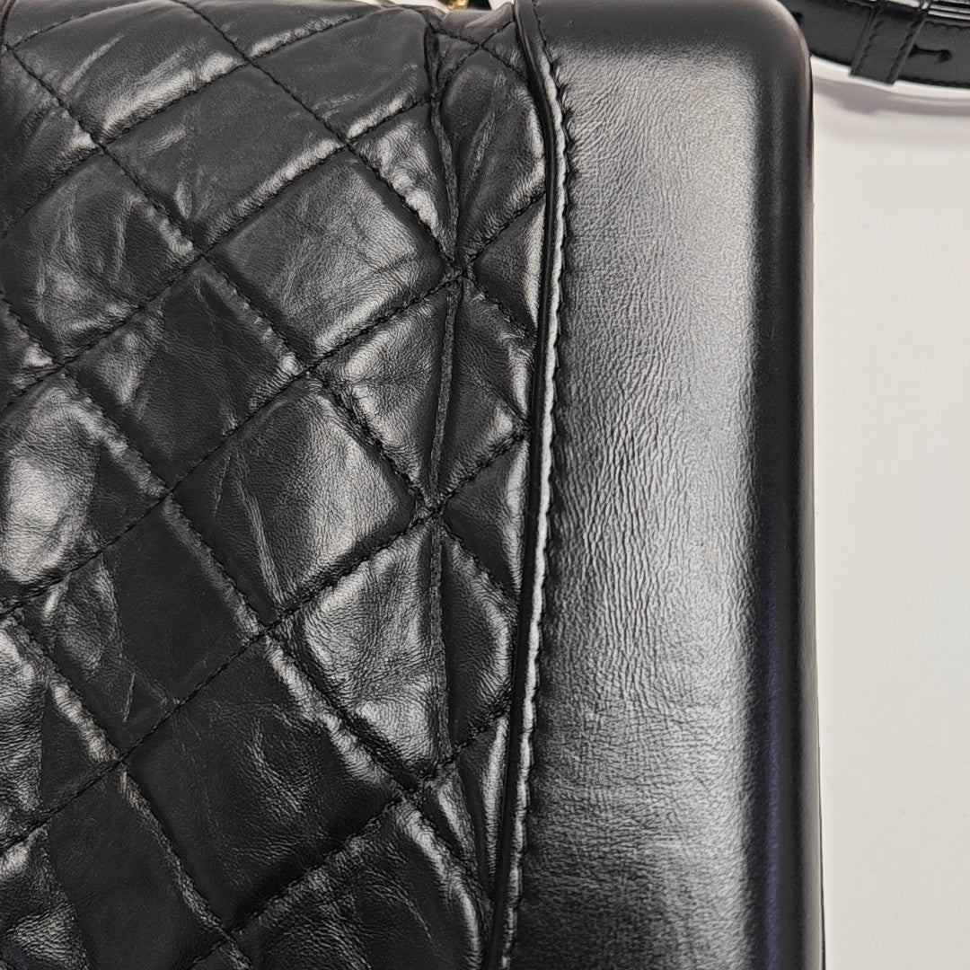 GABRIELLE Small Quilted Calfskin Black