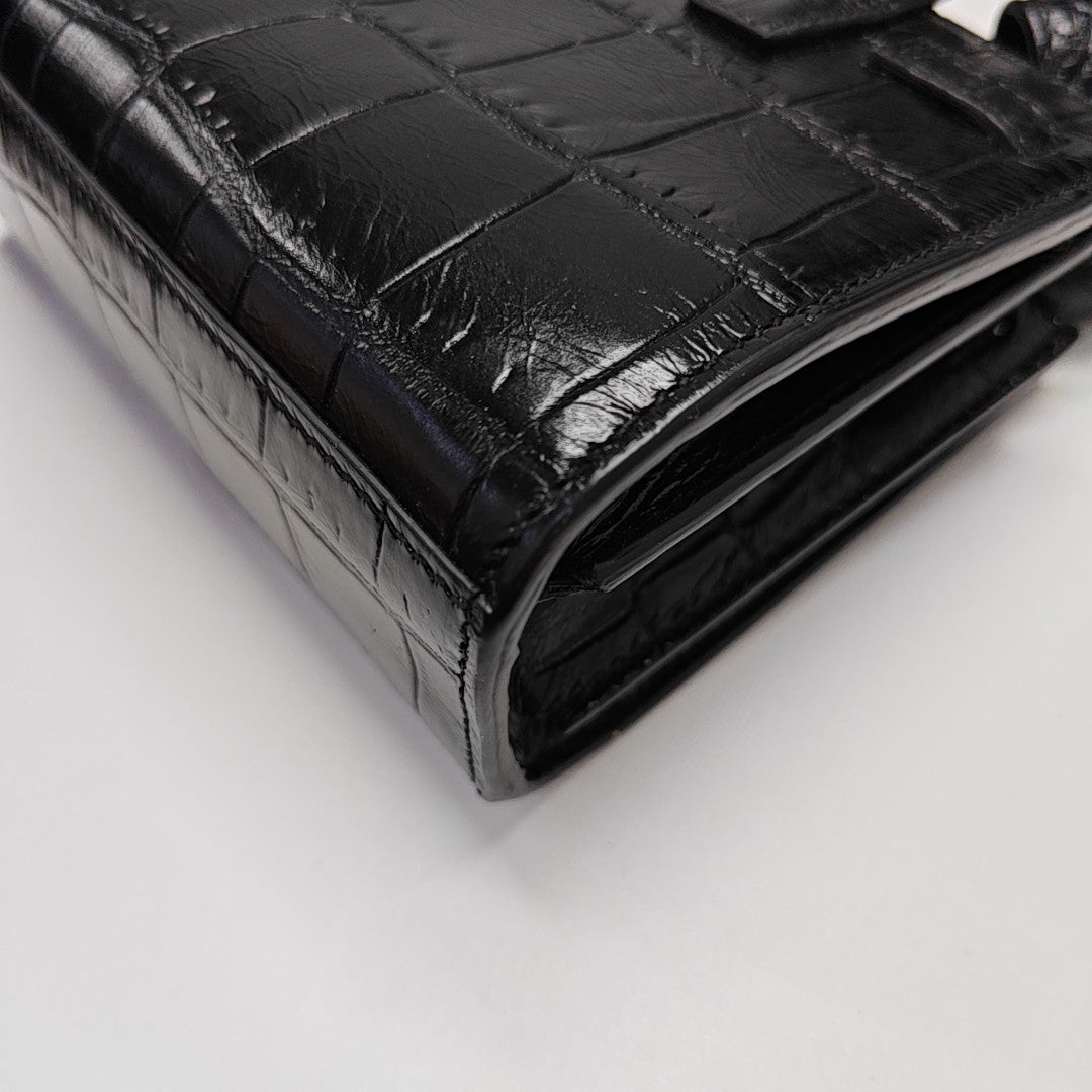 Authenticated pre-owned  SAC DE JOUR Calfskin Black - Tote Bag at Looply