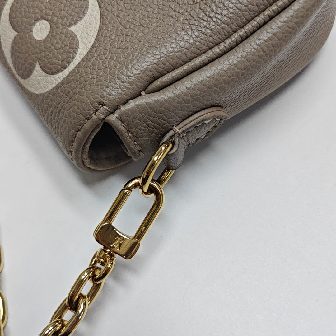 IVY Monogram Calfskin Gray