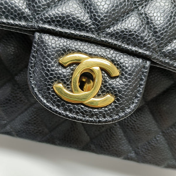 CLASSIC FLAP Small Quilted Grained Calfskin Black
