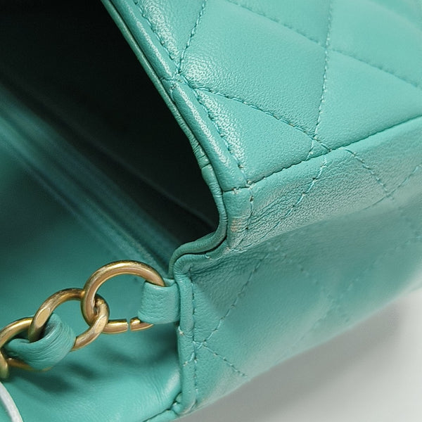 CLASSIC FLAP Mini Quilted Lambskin Green