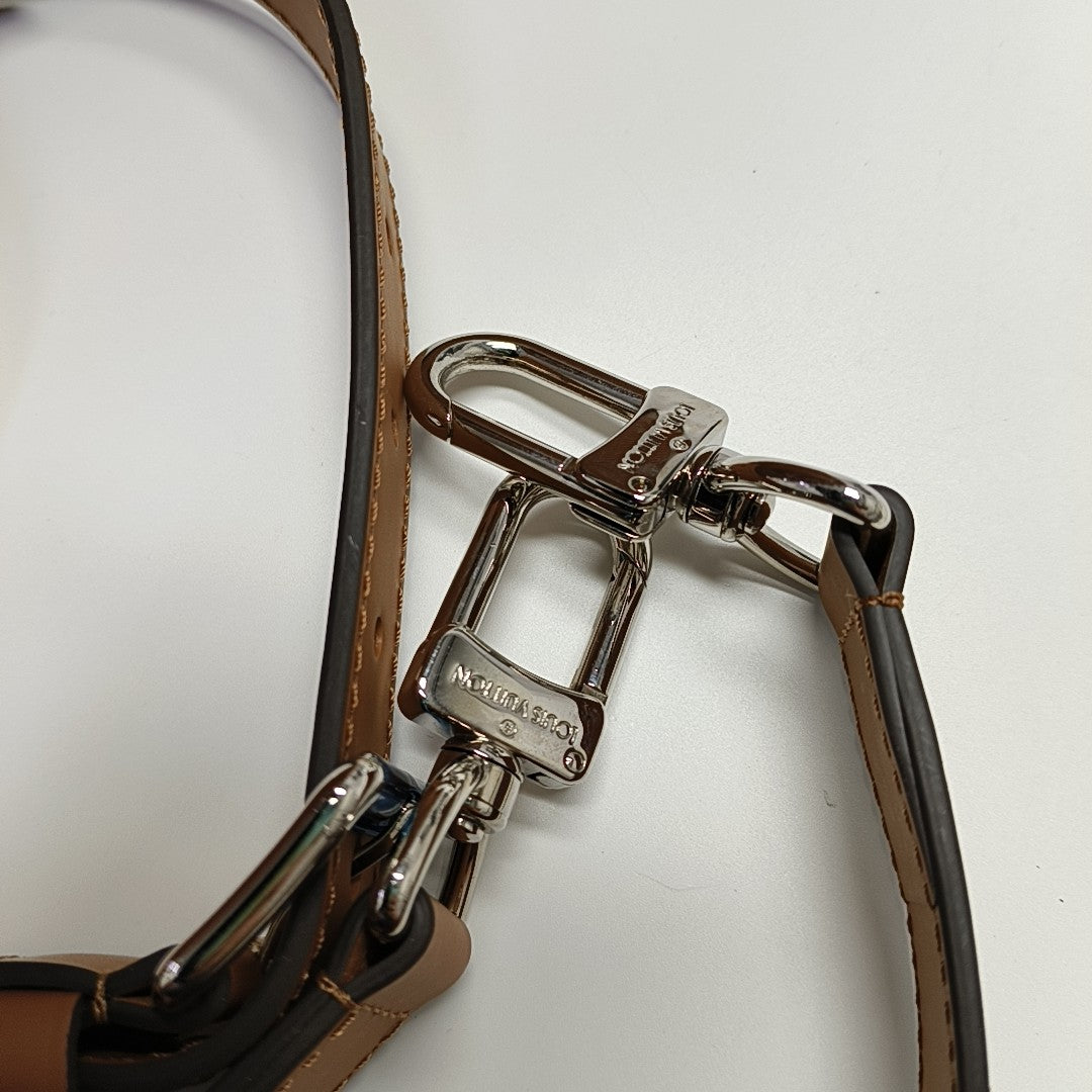Epi Shoulder Bag Brown