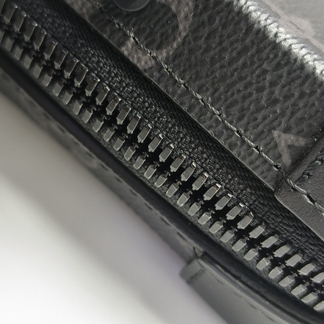 WALLET TRUNK Monogram Coated Canvas Gray