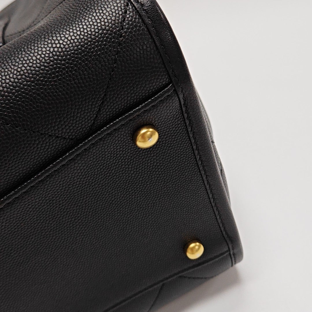 Quilted Grained Calfskin Tote Bag Black