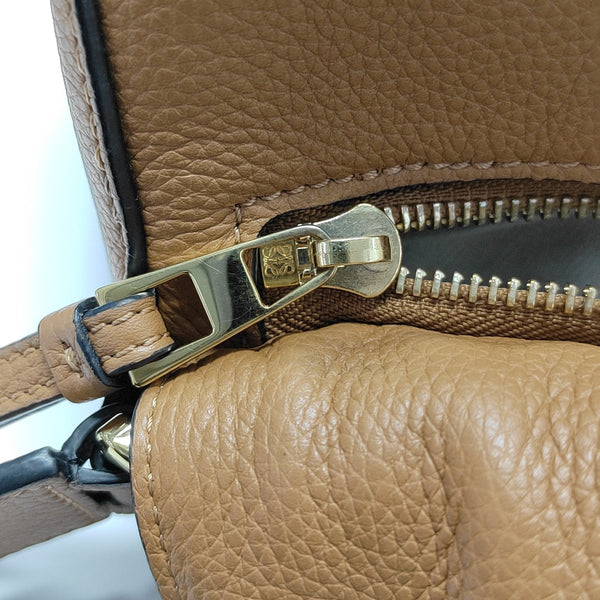 Puzzle Medium Calfskin Brown