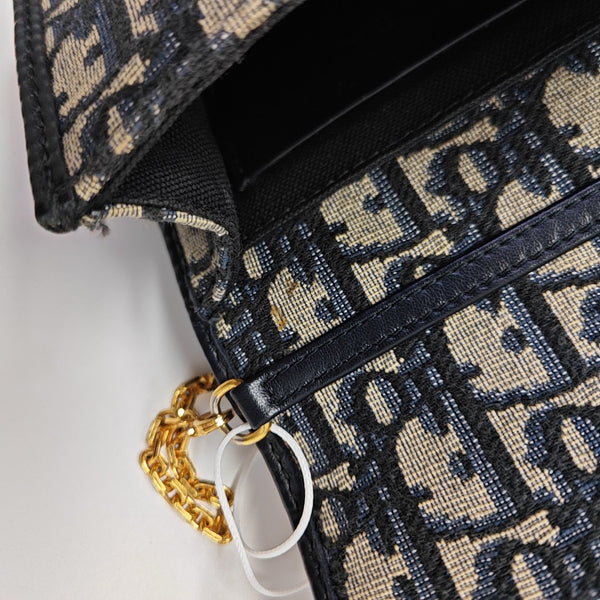 30 Montaigne Oblique Canvas Blue