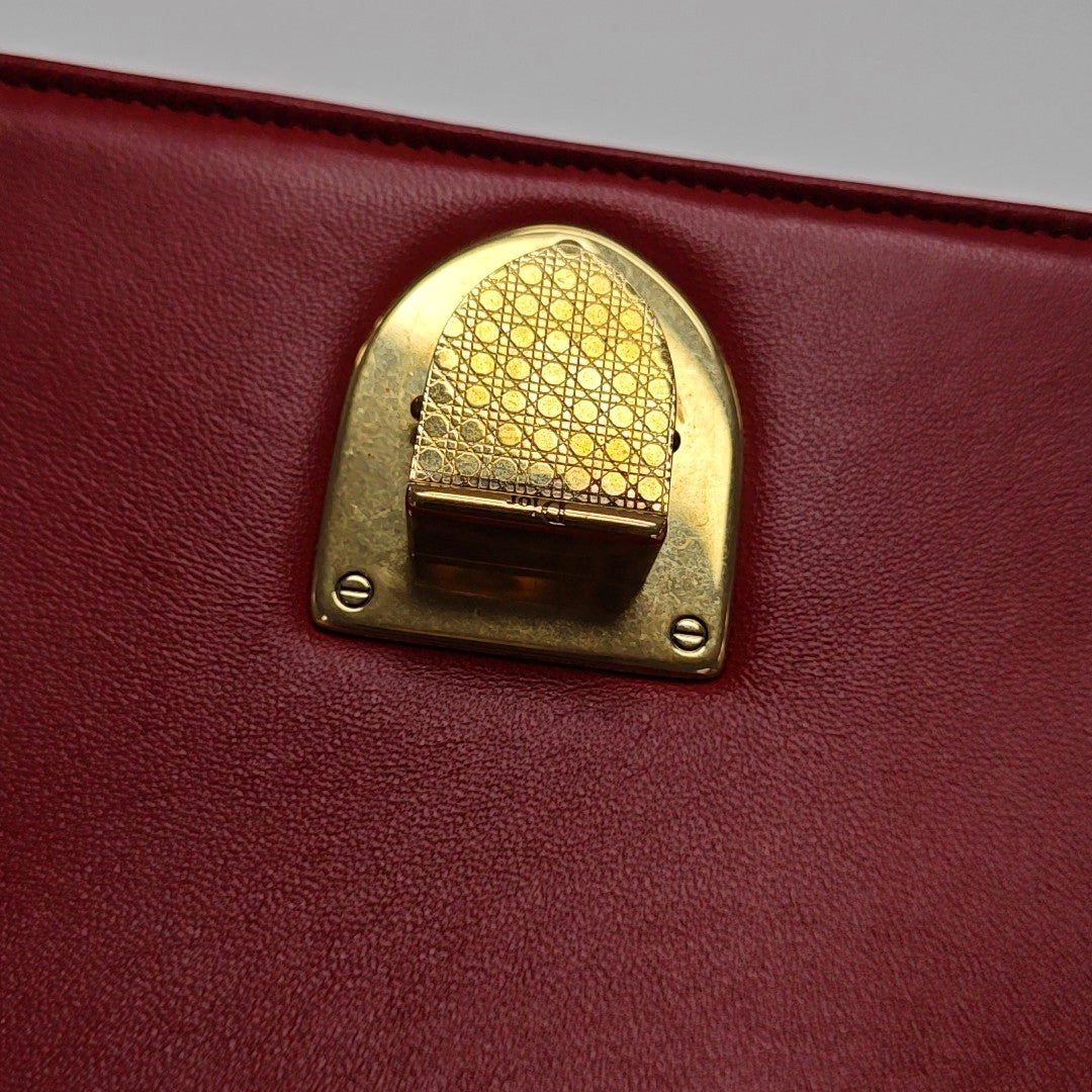 Authenticated pre-owned  Diorama Medium Lambskin Red - Shoulder Bag at Looply