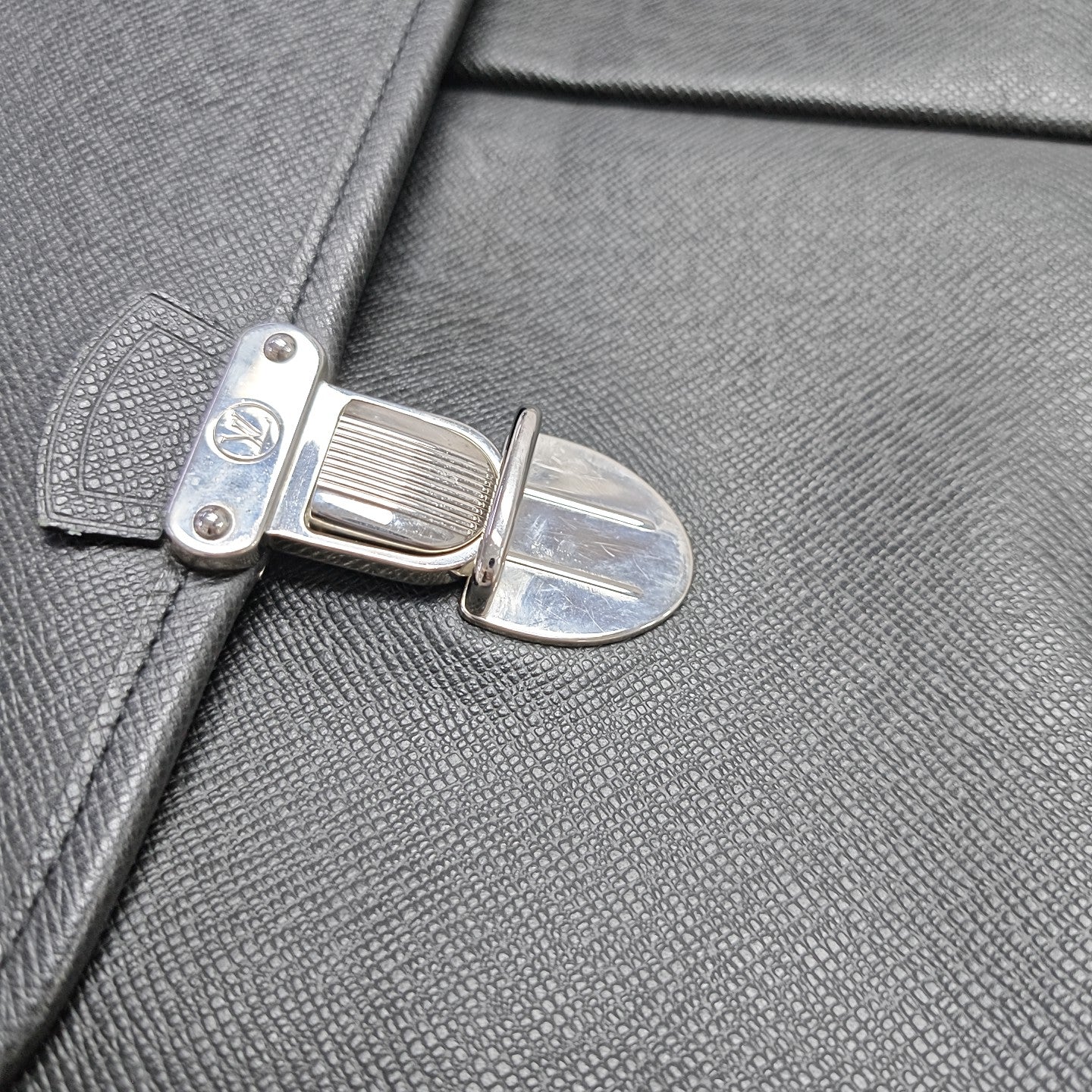ANTON Calfskin Black