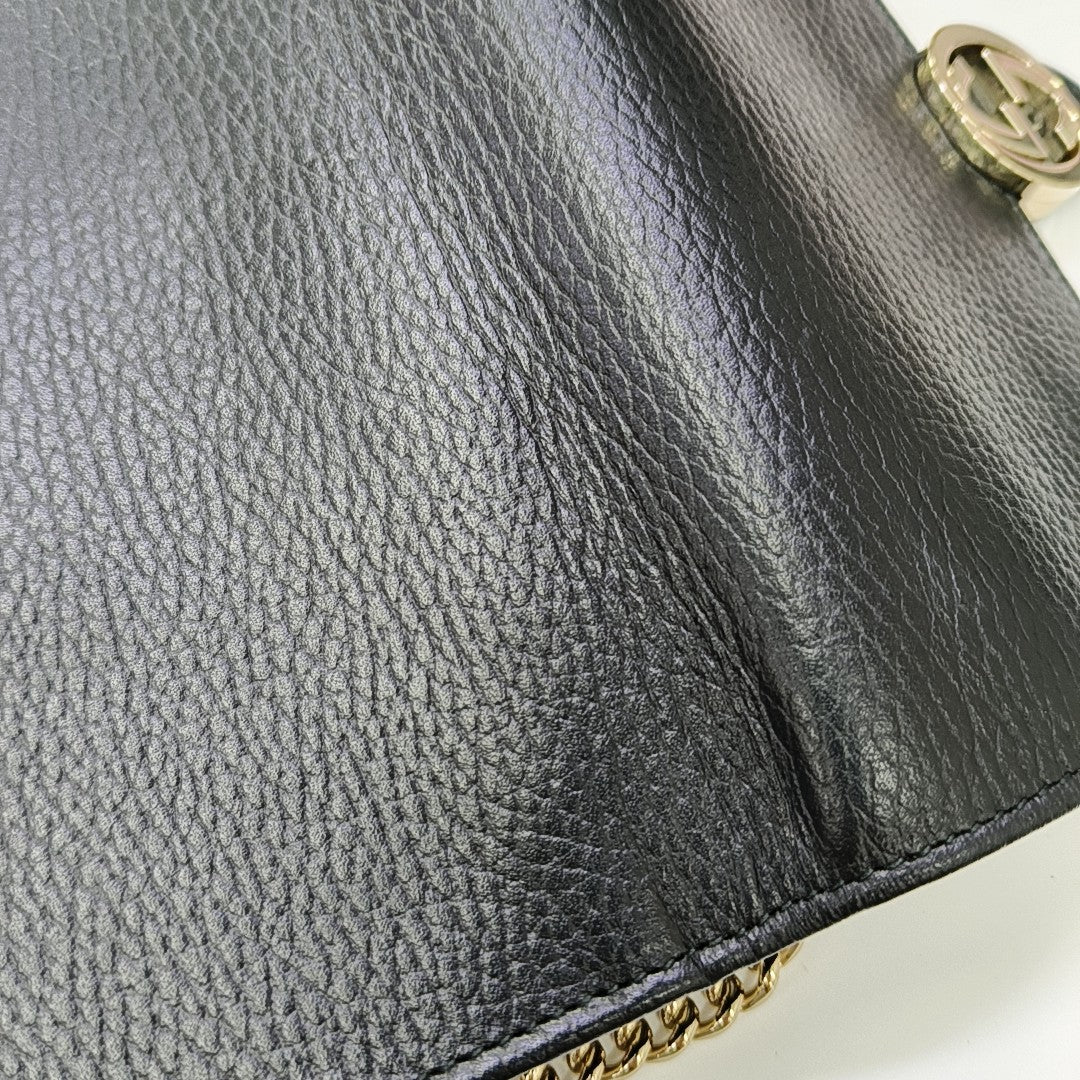 Interlocking G Small Calfskin Black