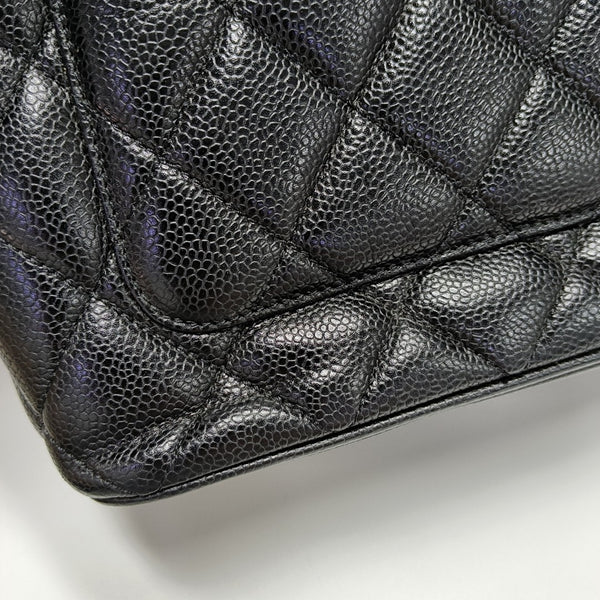 MEDALLION Quilted Grained Calfskin Black