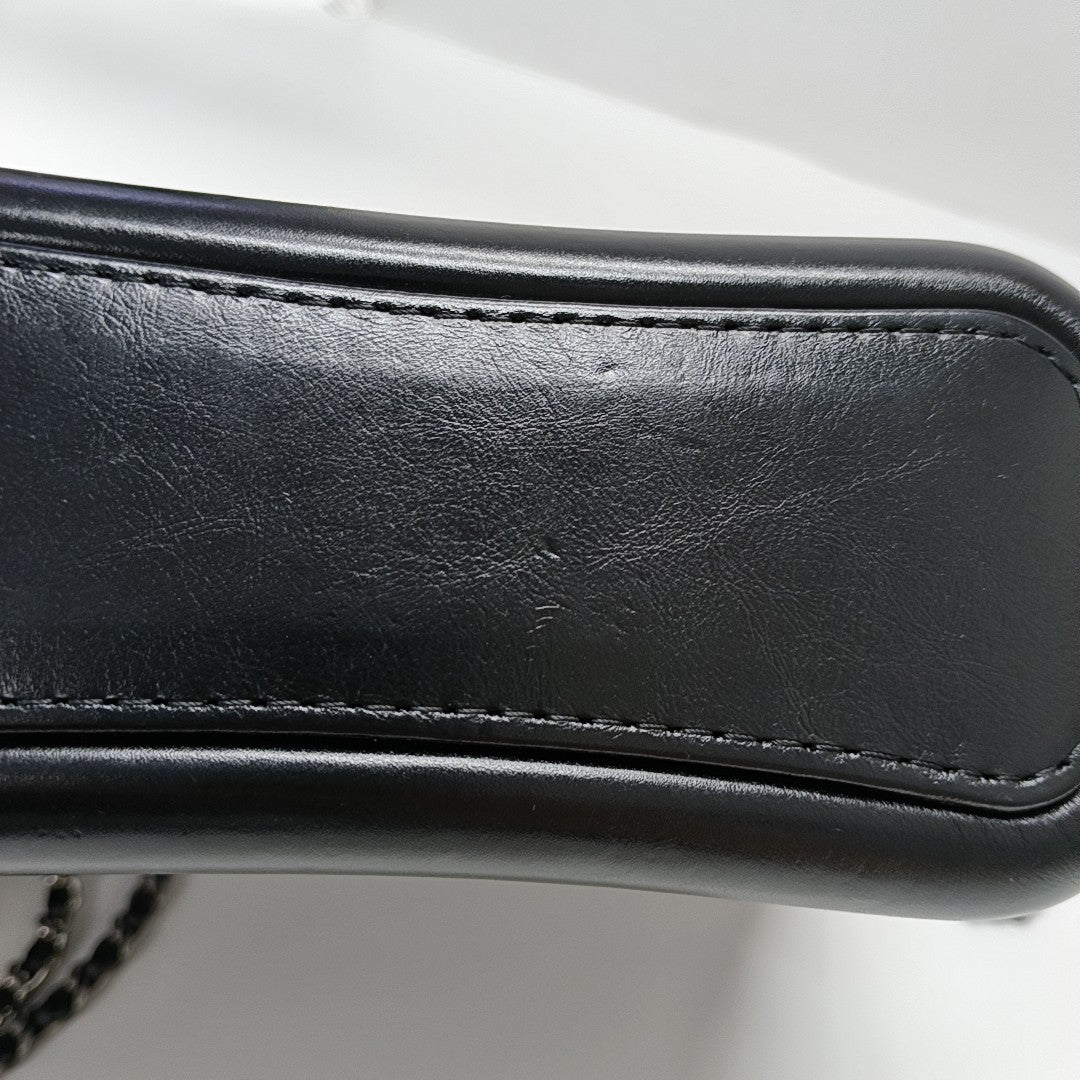 GABRIELLE Small Quilted Vintage Calf Black