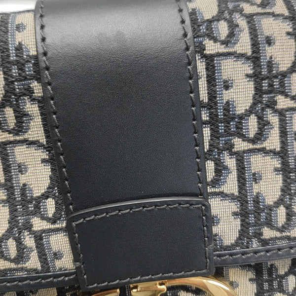 30 Montaigne Oblique Canvas Blue