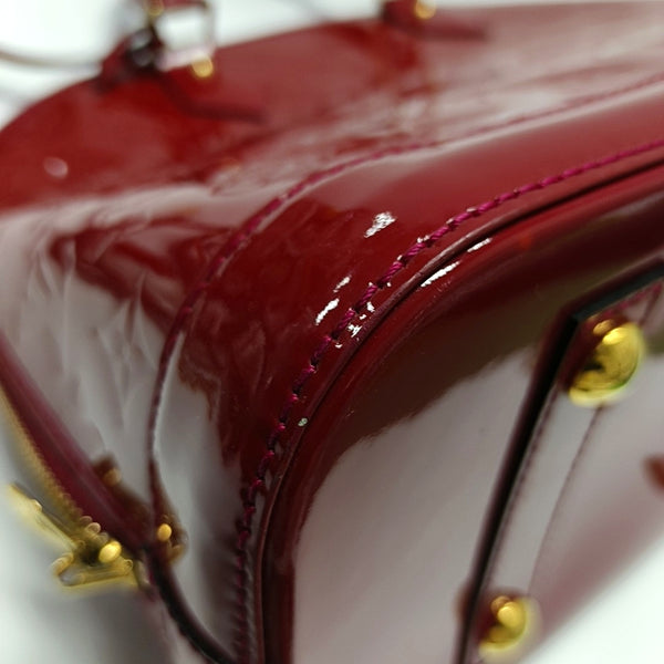 Authenticated pre-owned  ALMA PM Patent Leather Pink - Shoulder Bag at Looply