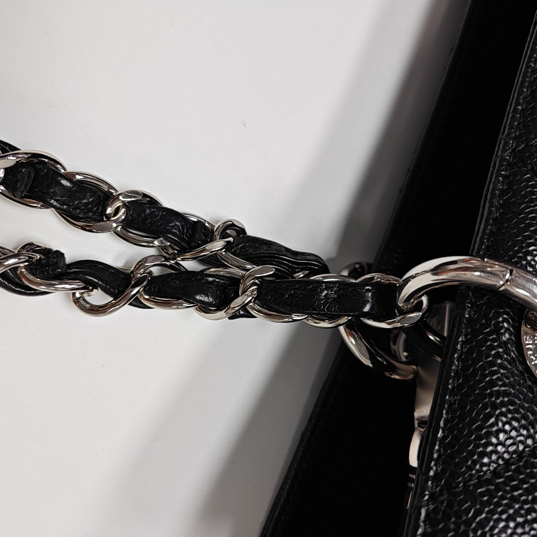 CHANEL GST Large Quilted Grained Calfskin Black