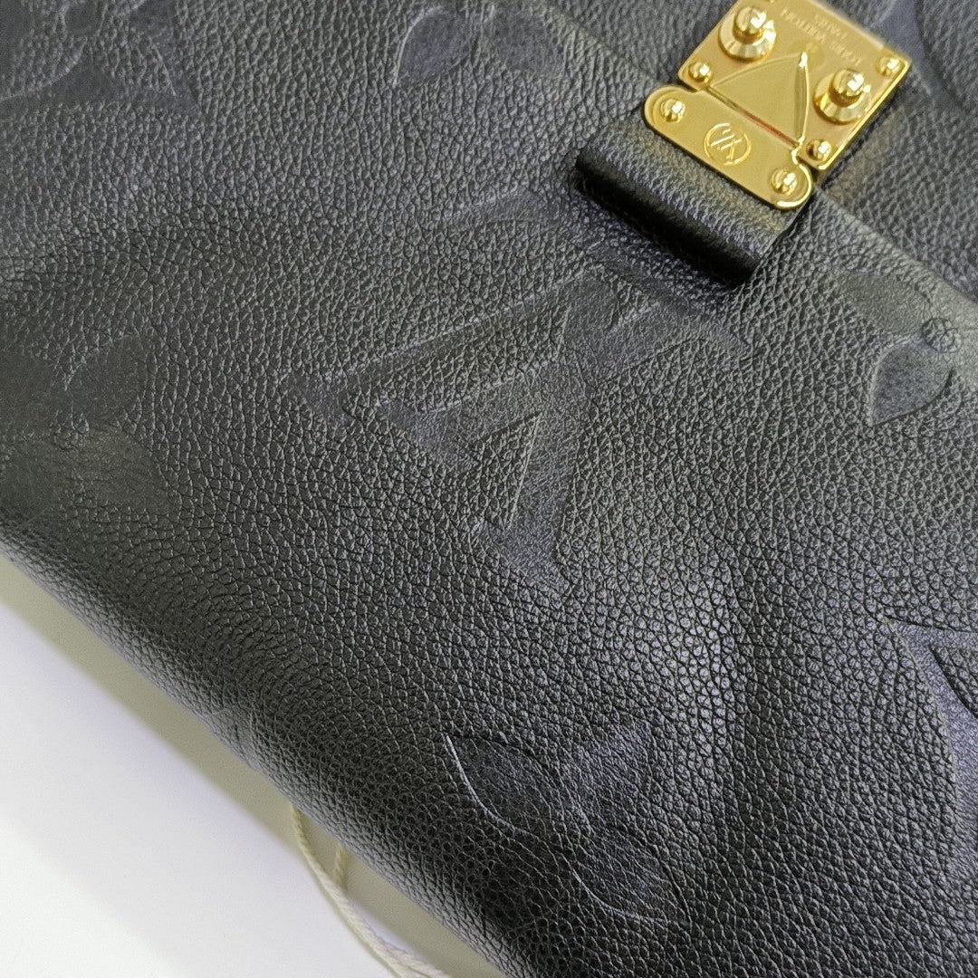 MADELEIN Monogram Calfskin Black