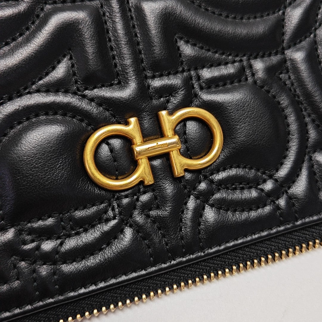 Quilted Calfskin Clutch Black