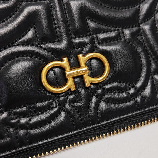 Quilted Calfskin Clutch Black
