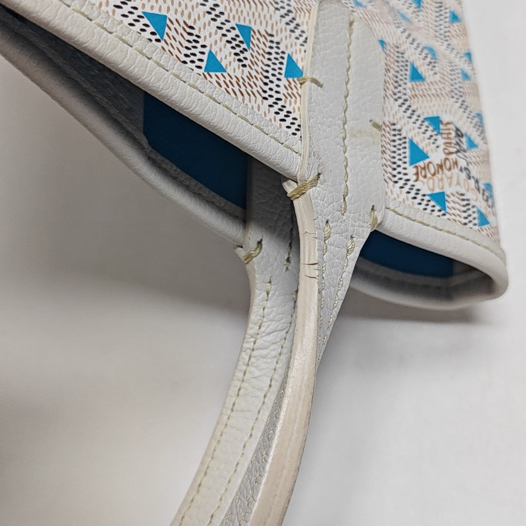 Poitiers Coated Canvas White