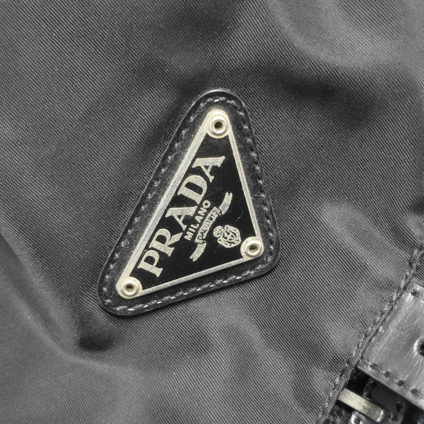 Re-Nylon Medium Nylon Black