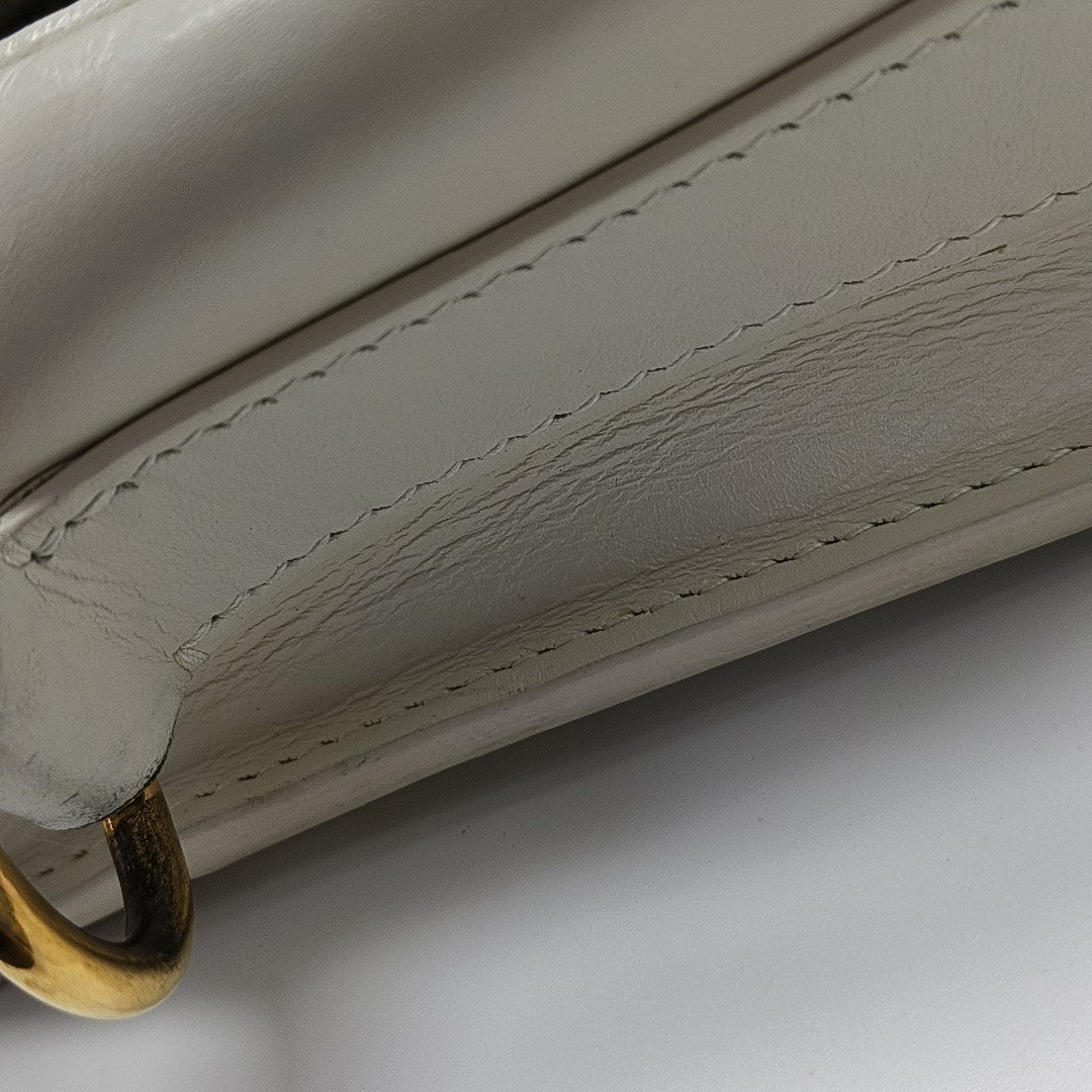 Bobby Medium Calfskin White