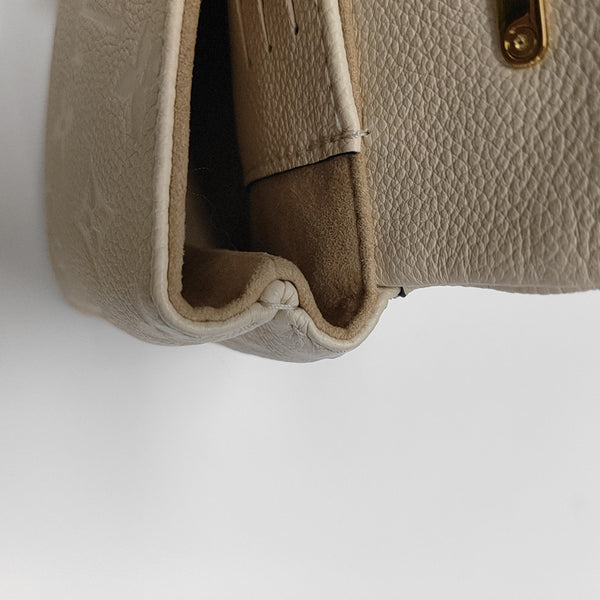 NANO MADELEINE Nano Monogram Calfskin Beige