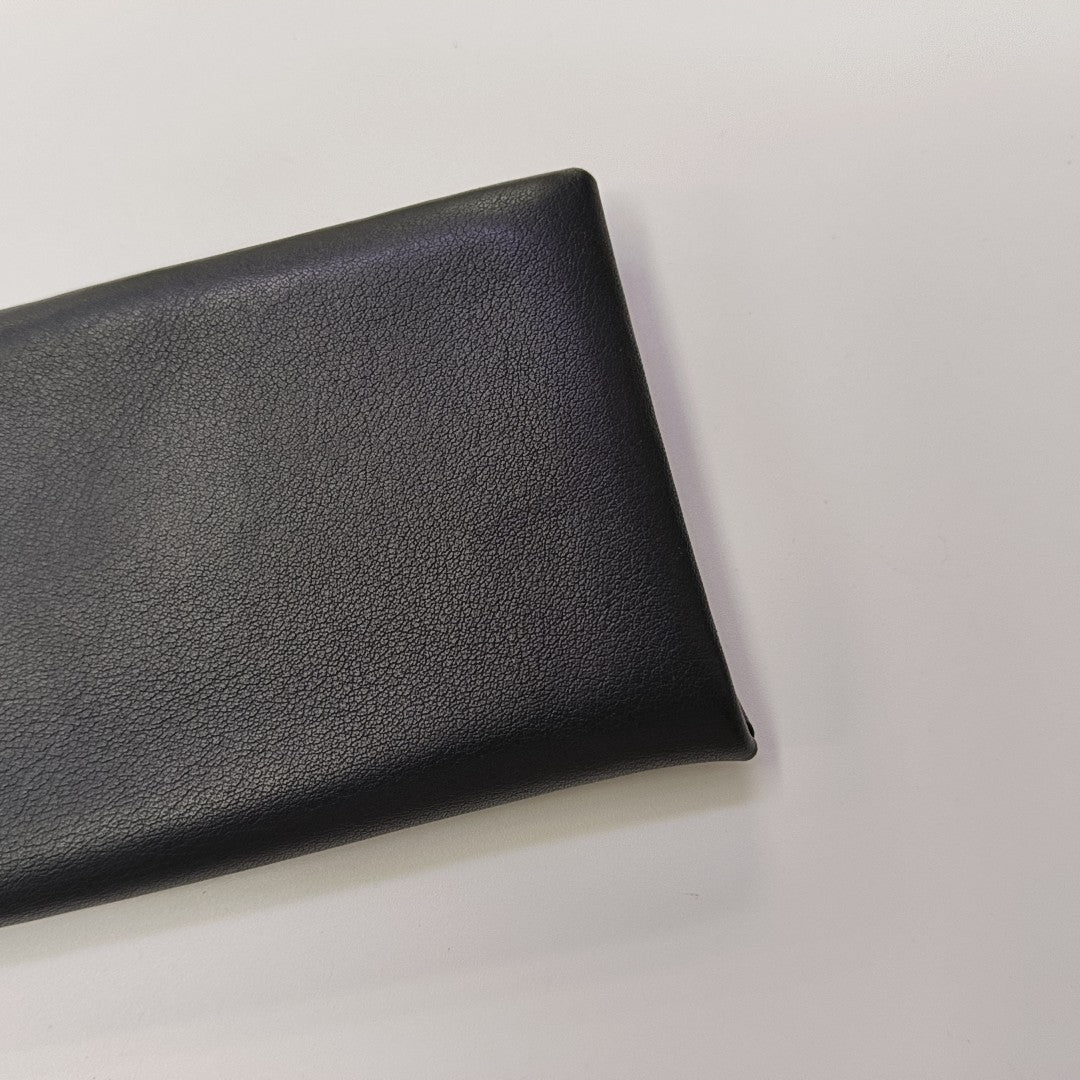Calvi Evercolor Black Card Holder