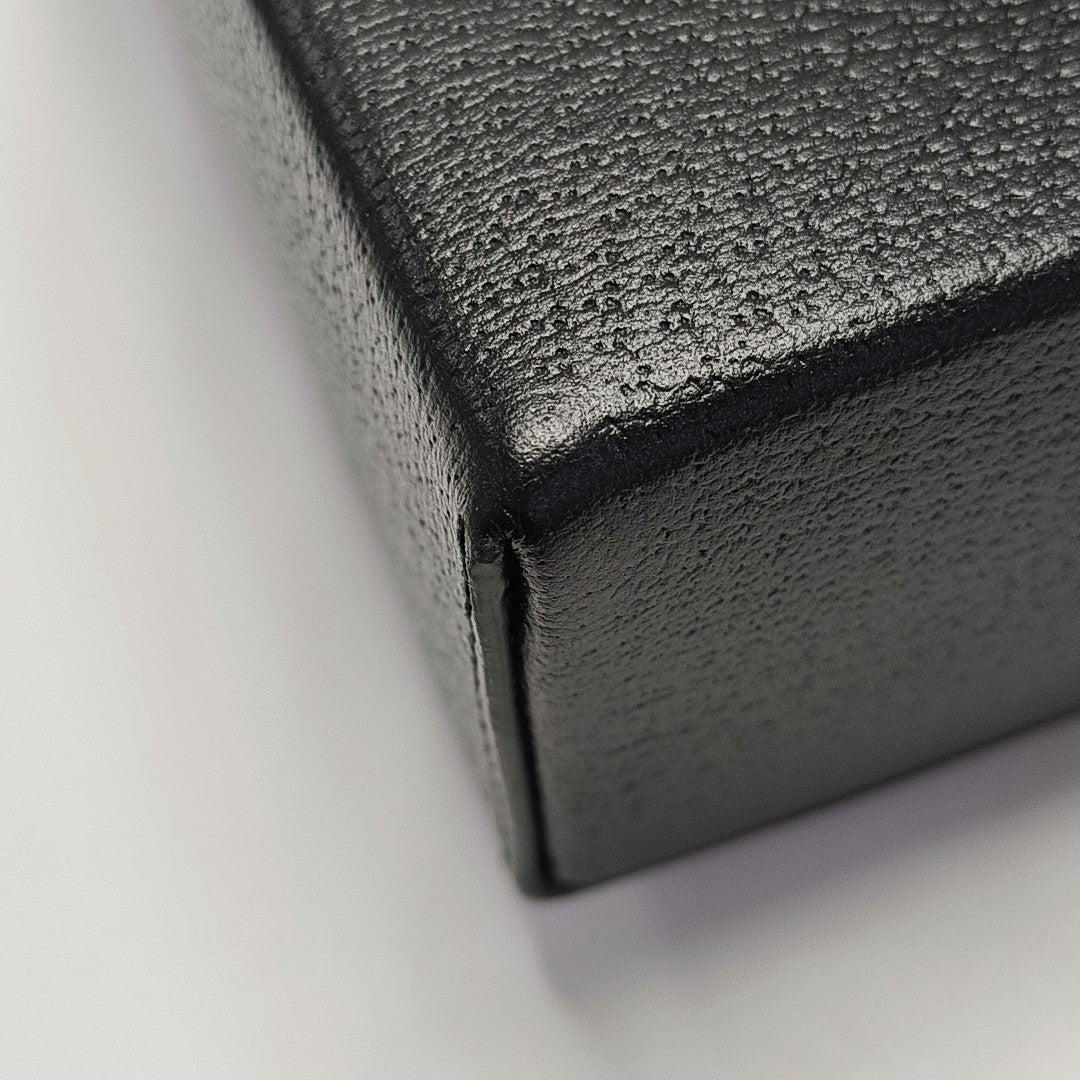 Thiara Calfskin Black