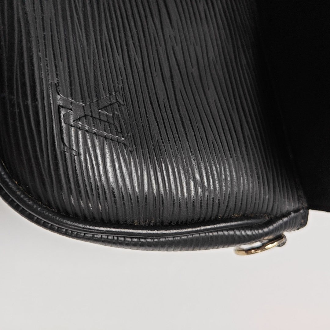 POCHETTE MONTAIGNE Epi Black