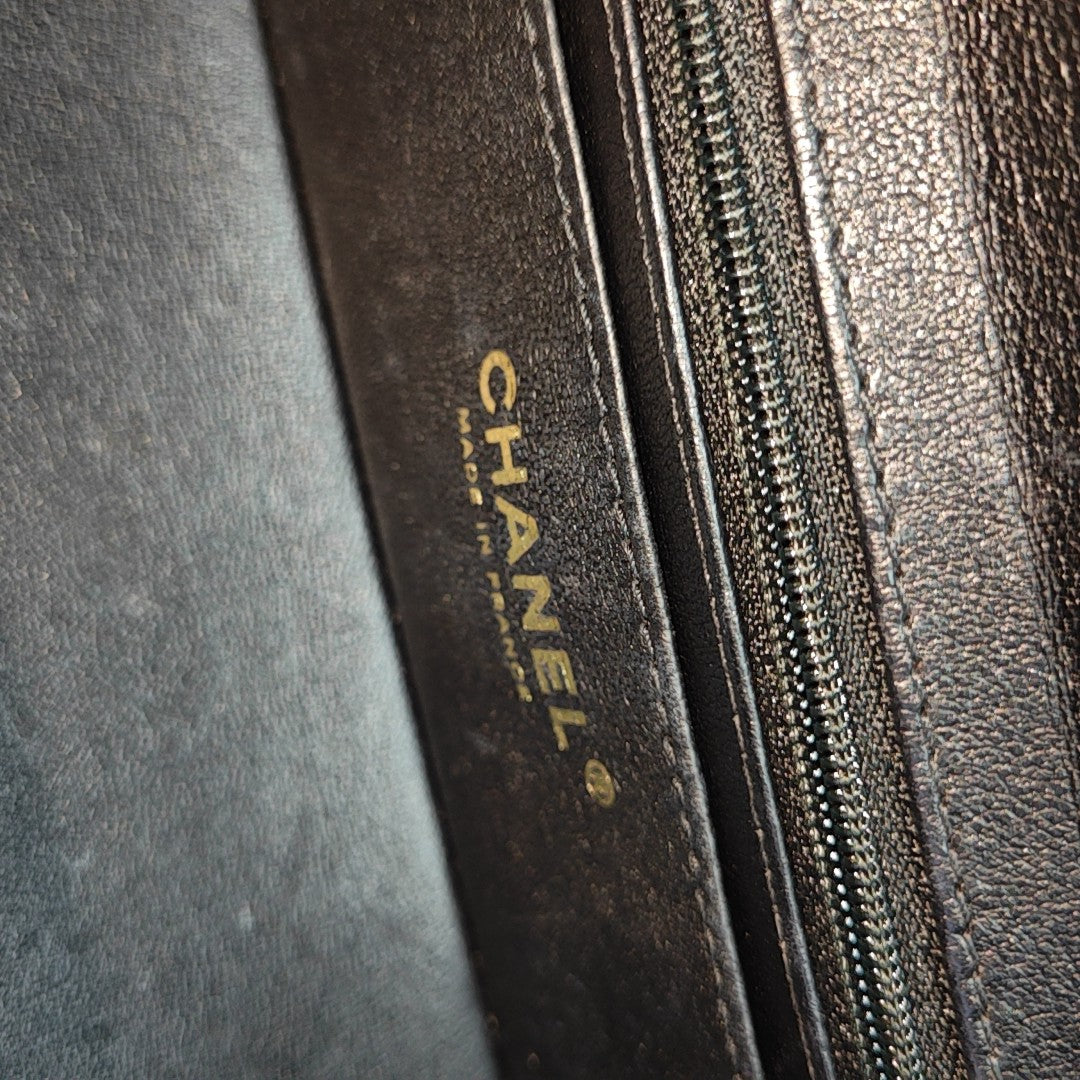 Quilted Calfskin Shoulder Bag Black