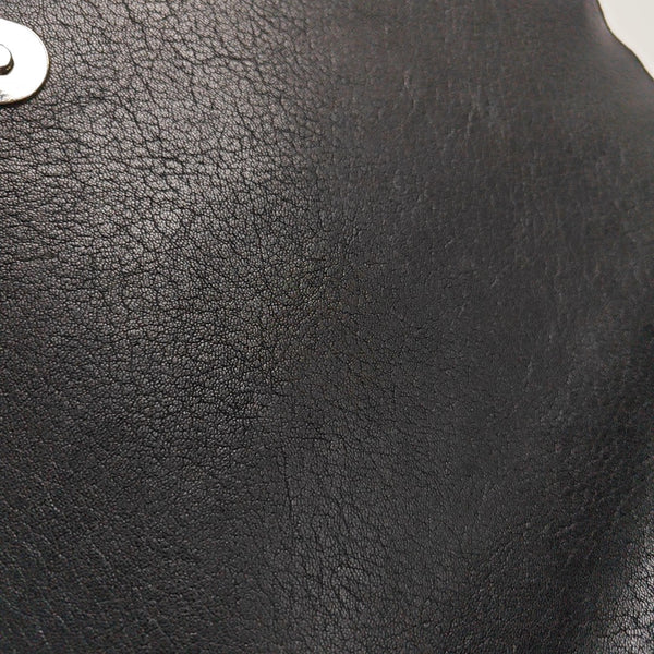 COLLEGE Chevron Lambskin Black