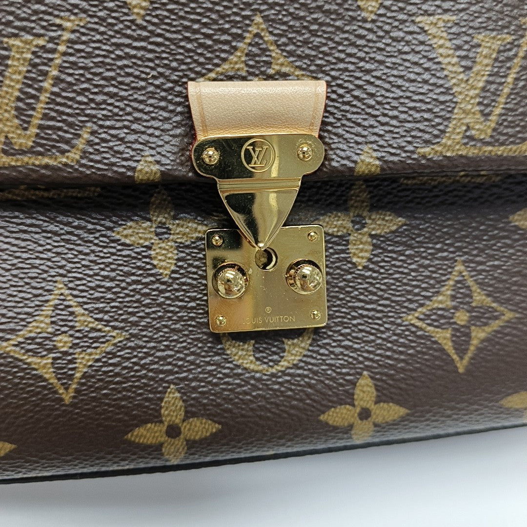 MADELEINE Monogram Coated Canvas Brown