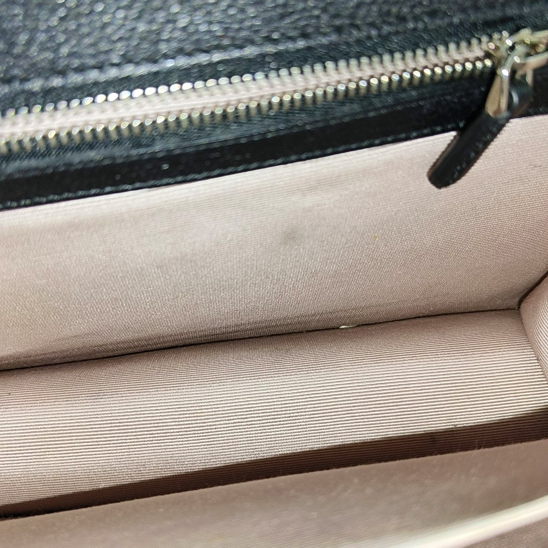 Diorama Medium Cannage Calfskin Black
