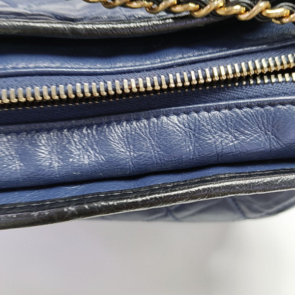 GABRIELLE Medium Quilted Calfskin Blue