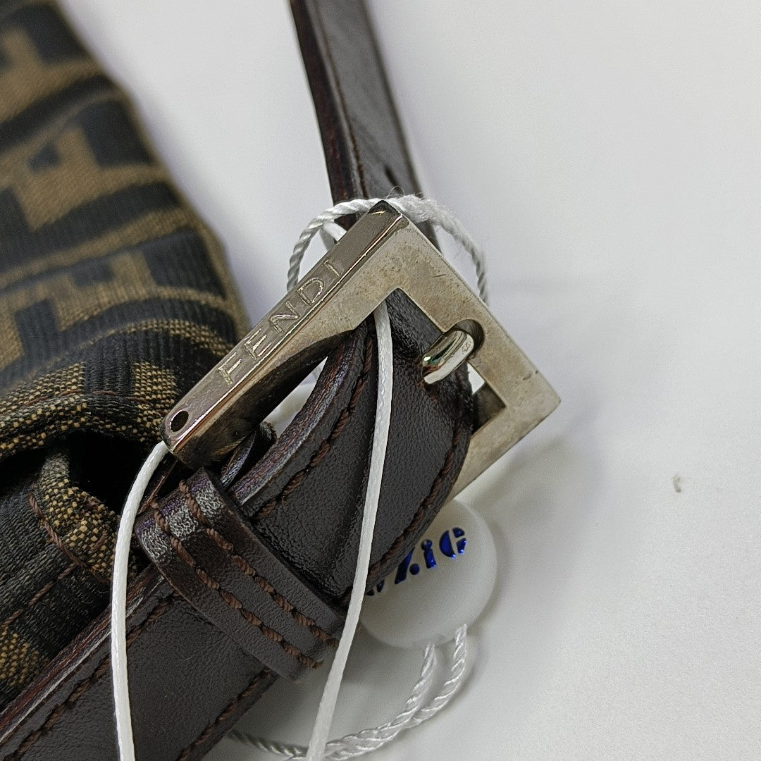 Baguette Medium Canvas Brown