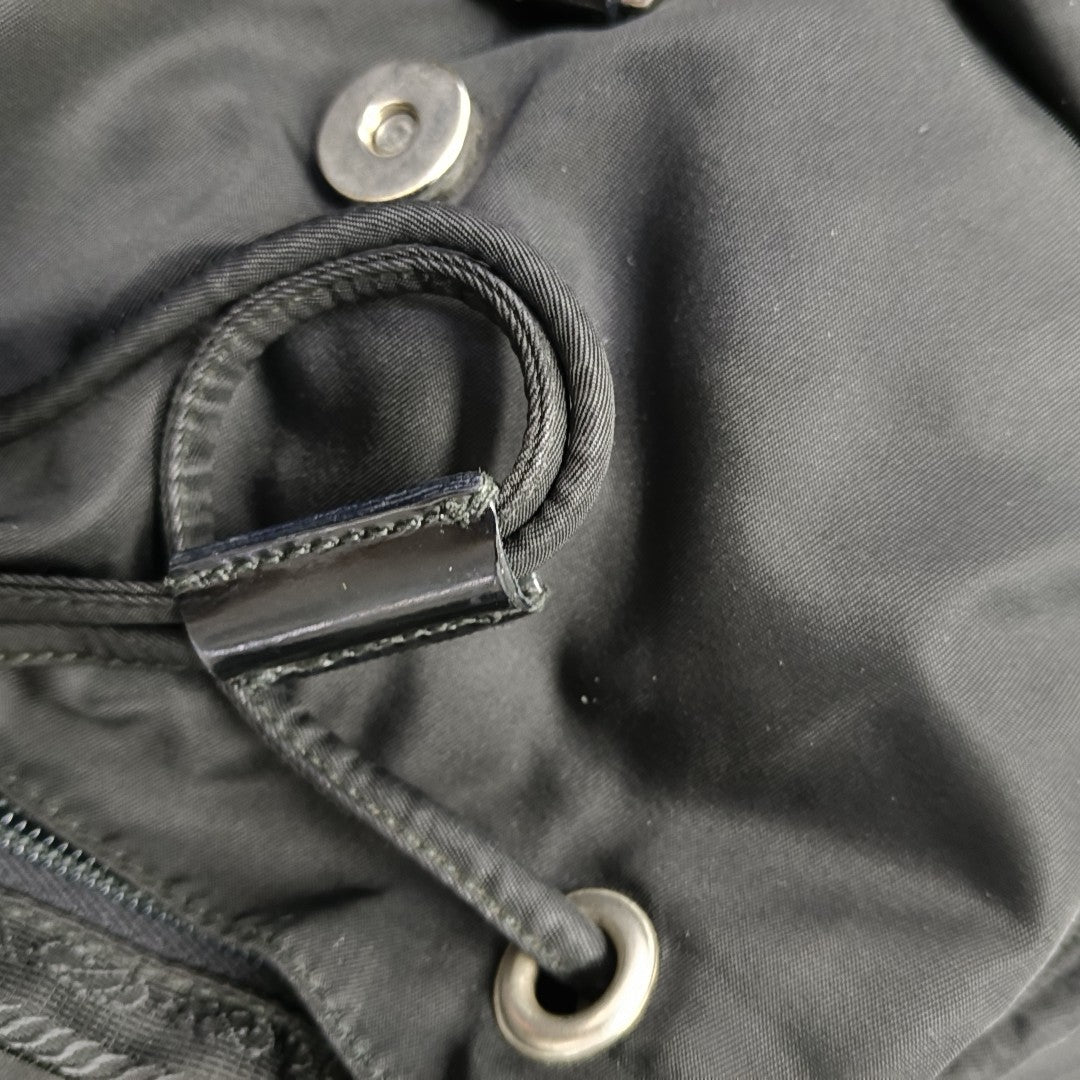 Re-Nylon Medium Nylon Black