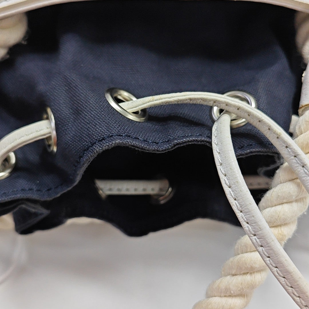 Canvas Bucket Bag Beige