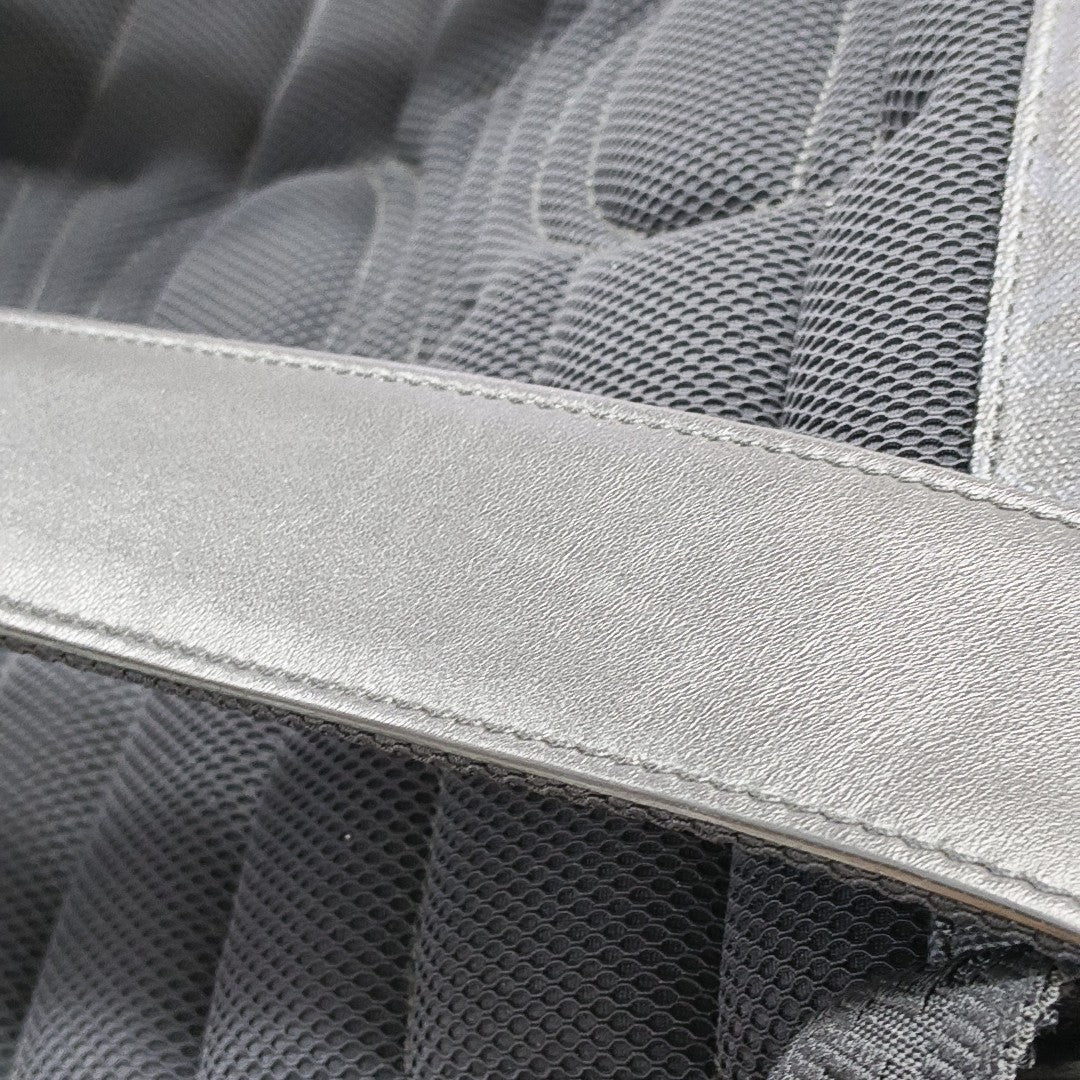 Hit The Road Coated Canvas Black
