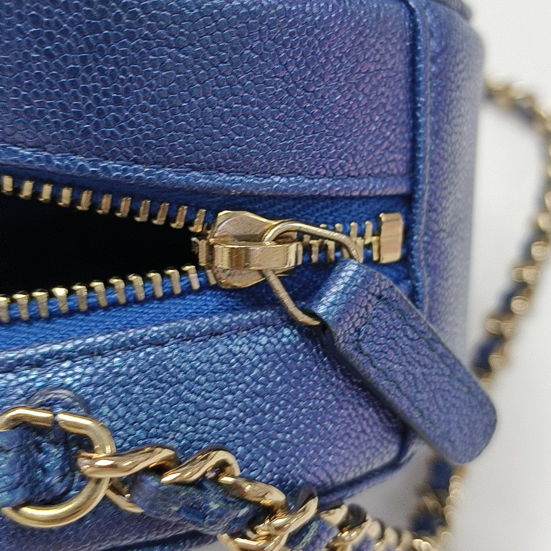 ROUND Quilted Grained Calfskin Blue