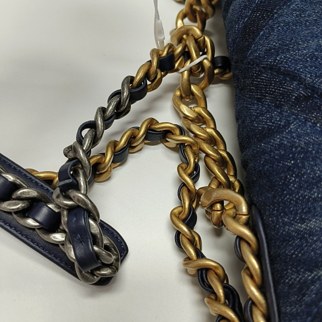 CHANEL 19 Small Quilted Denim Blue