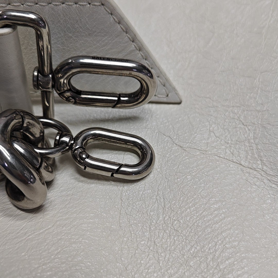 B. Calfskin White