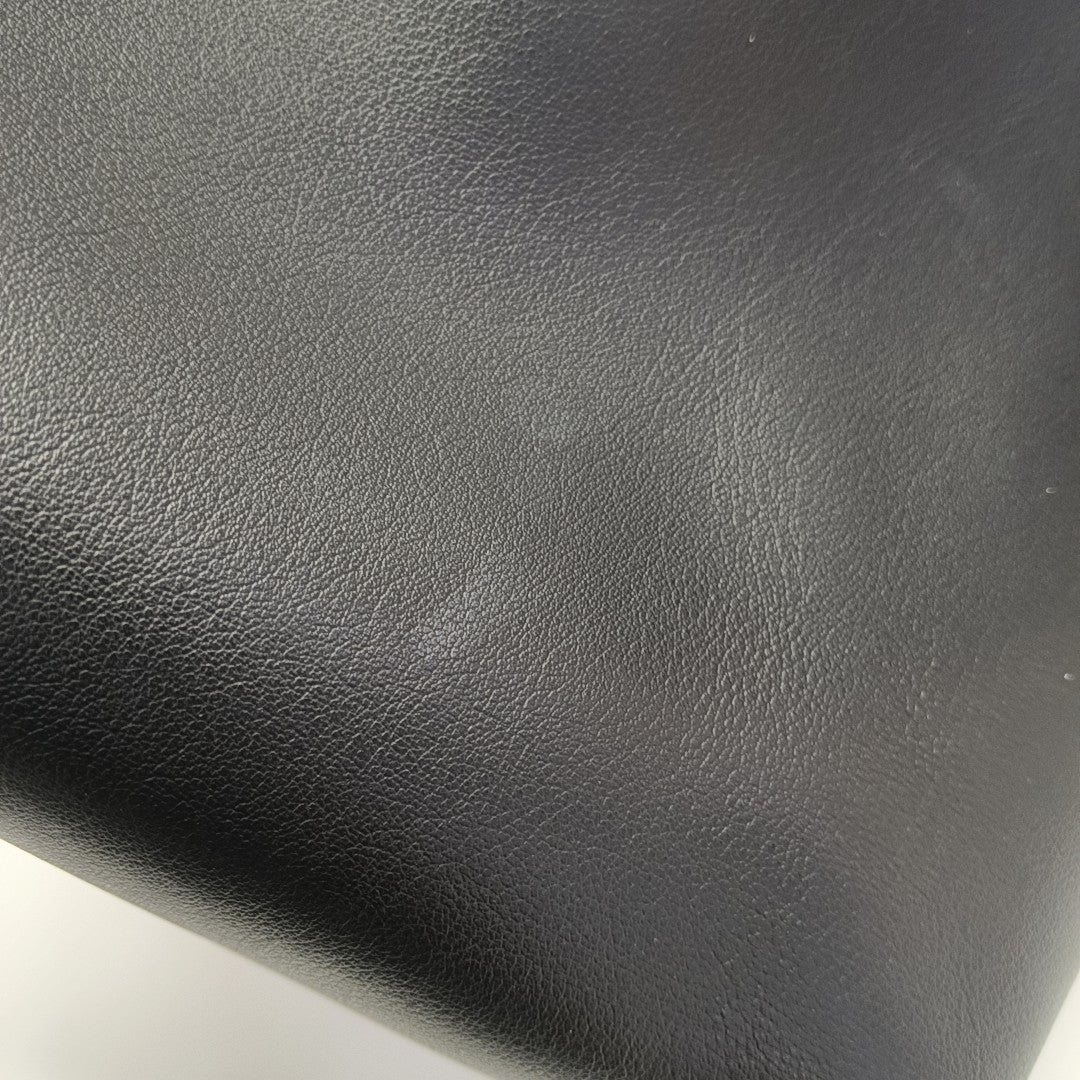 Calfskin Tote Bag Black