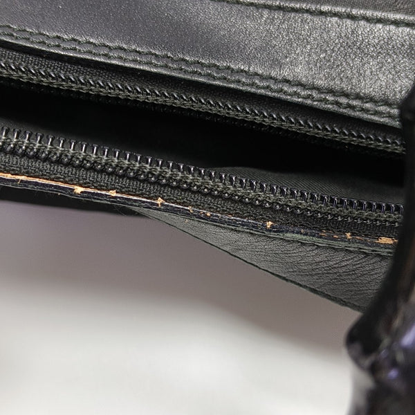 Monogram Canvas Black