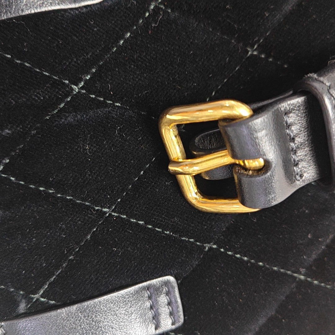 Belt Bag Quilted Velvet Black